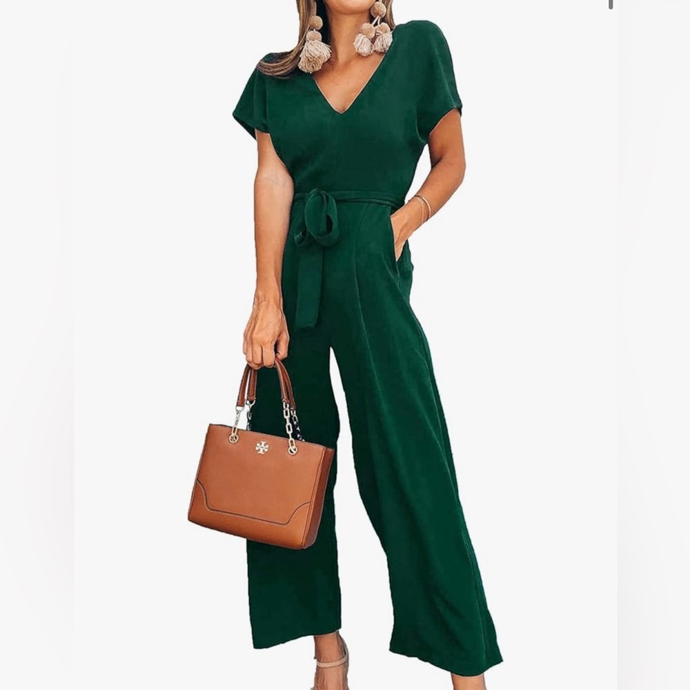 Vibrant Green Jumpsuit / Comfortable Design / Never Worn